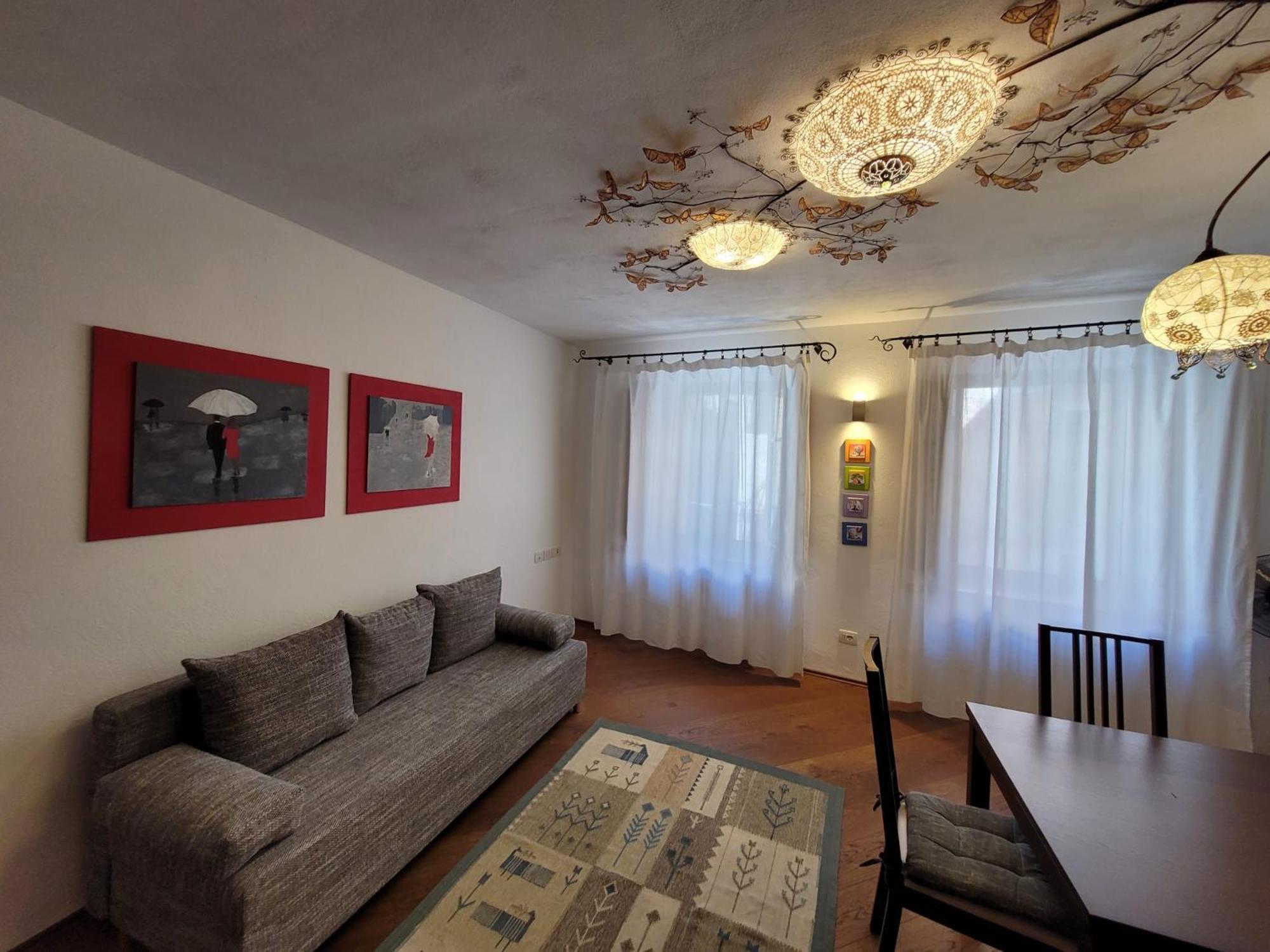Detillierstudio2 Aosta Bagian luar foto